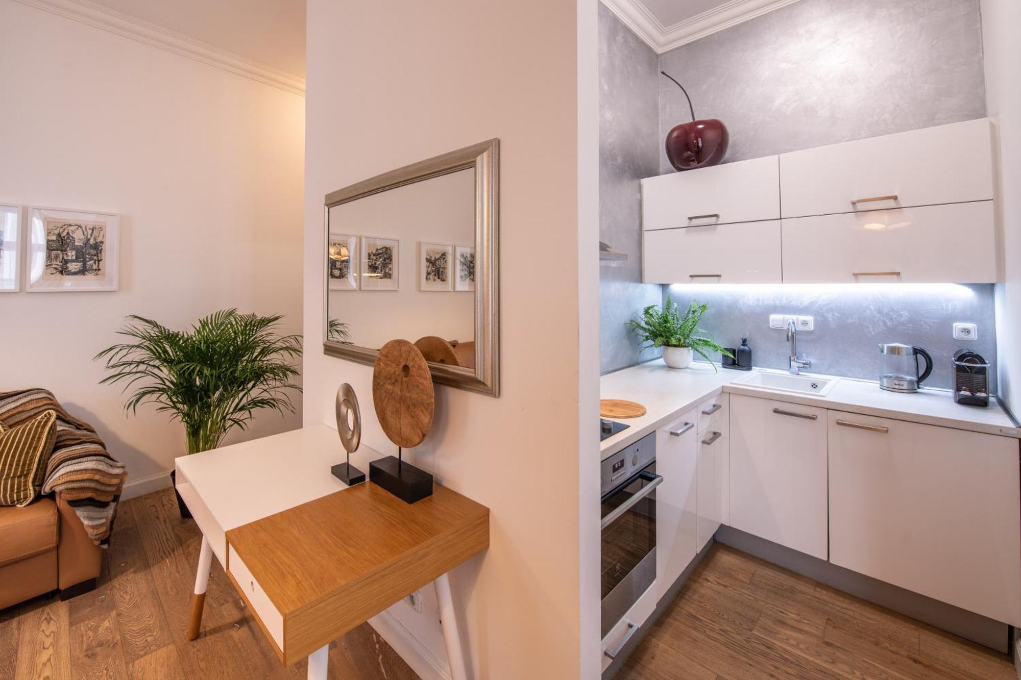 Modern Downtown - Renovated, On Ideal Location * Praha